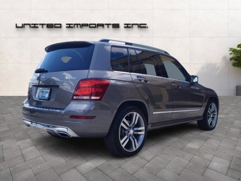 Used 2015 Mercedes-Benz GLK 350 4MATIC image 5