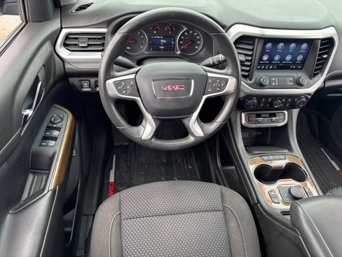 Used 2021 GMC Acadia SLE w/ Driver Convenience Package image 16