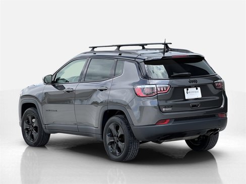 Used 2019 Jeep Compass Altitude image 2