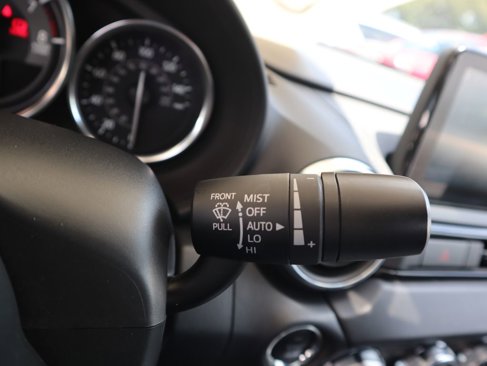 Used 2020 MAZDA MX-5 Miata Grand Touring image 15