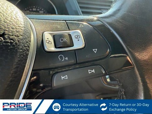 Used 2018 Volkswagen Tiguan SEL image 25