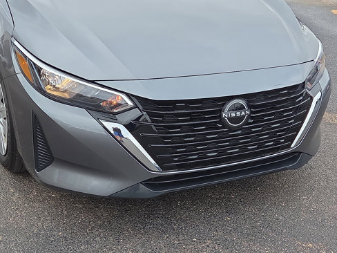 Used 2024 Nissan Sentra S image 6