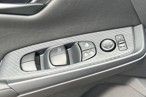 New 2025 Nissan Sentra S image 13