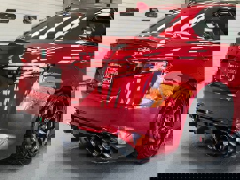 Used 2017 Alfa Romeo Giulia Quadrifoglio image 47