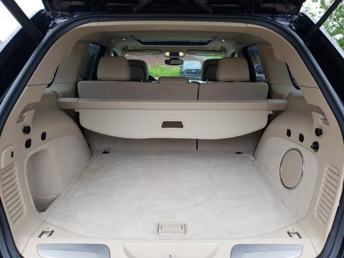 Used 2019 Jeep Grand Cherokee Overland image 11