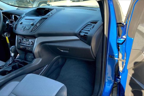 Used 2017 Ford Escape SE image 16