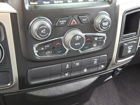 Used 2019 RAM 1500 Classic Warlock w/ Luxury Group image 31