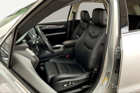 Used 2017 Cadillac XT5 Luxury image 15