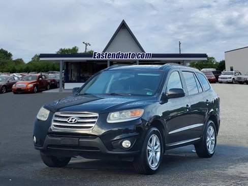 Used 2012 Hyundai Santa Fe SE image 1
