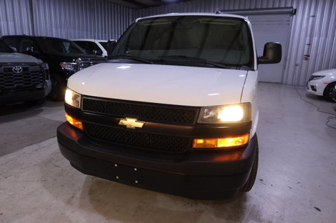 Used 2020 Chevrolet Express 2500 image 33