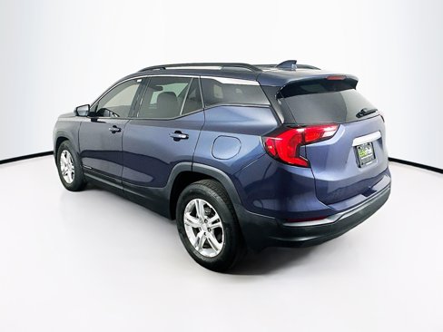 Used 2018 GMC Terrain SLE w/ Driver Convenience Package image 5