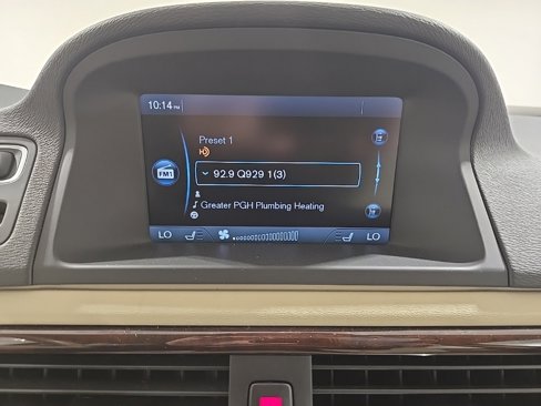 Used 2015 Volvo XC70 T6 Premier Plus image 16