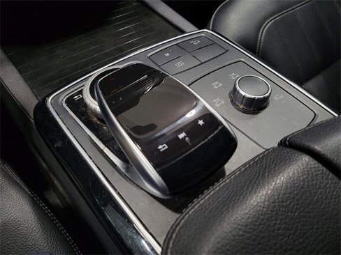 Used 2019 Mercedes-Benz GLE 400 4MATIC image 22