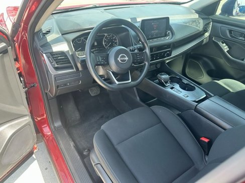 Used 2024 Nissan Rogue S image 13