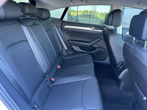 Used 2020 Volkswagen Arteon SE image 9