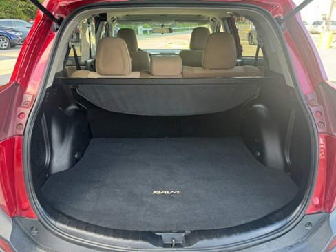 Used 2015 Toyota RAV4 XLE image 17