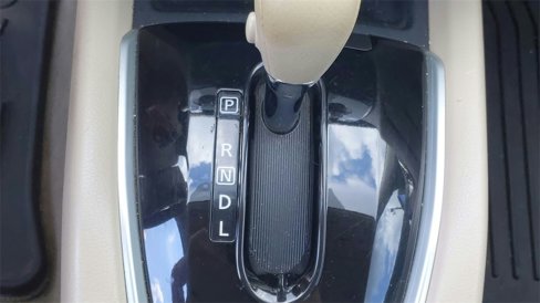 Used 2014 Nissan Rogue S image 27