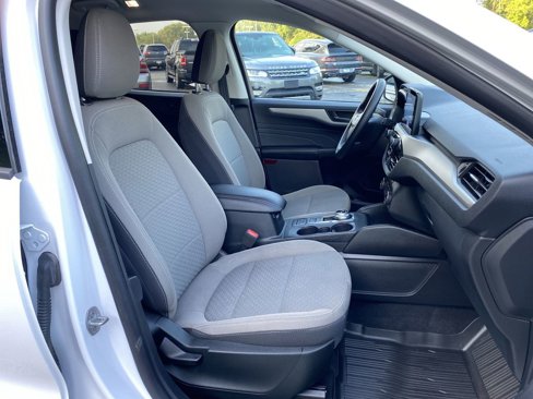 Certified 2022 Ford Escape SE image 36