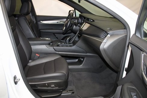 Certified 2023 Cadillac XT5 Luxury image 13