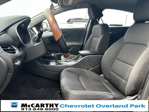 Used 2020 Chevrolet Malibu LS image 12