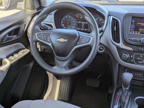 Used 2022 Chevrolet Equinox LS image 15