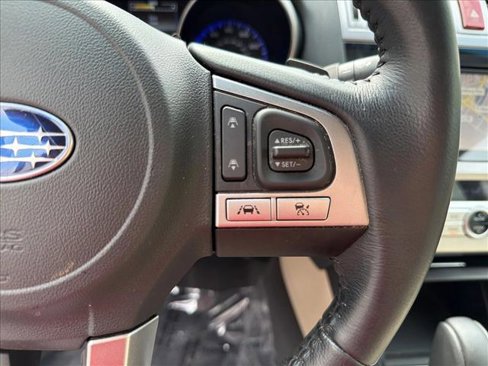 Used 2016 Subaru Outback 3.6R Limited image 16