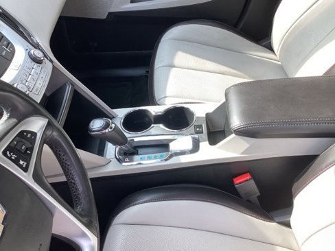 Used 2016 Chevrolet Equinox LTZ image 26