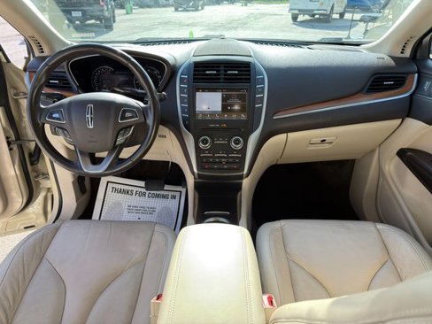 Used 2018 Lincoln MKC Select w/ Select Plus Package image 14