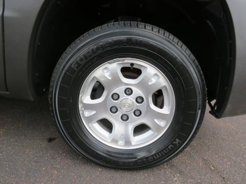 Used 2003 Chevrolet Avalanche 2WD image 17