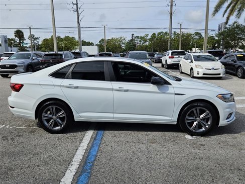 Used 2019 Volkswagen Jetta R-Line w/ R-Line Cold Weather Package image 16