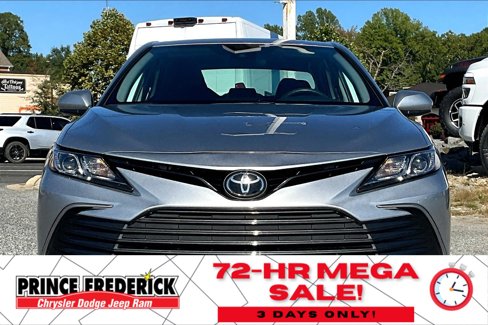 Used 2024 Toyota Camry LE image 2