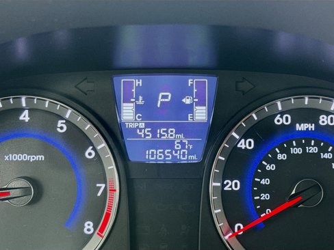 Used 2016 Hyundai Accent SE image 8