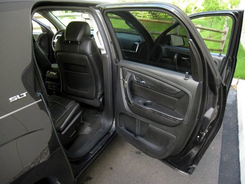 Used 2015 GMC Acadia SLT image 27
