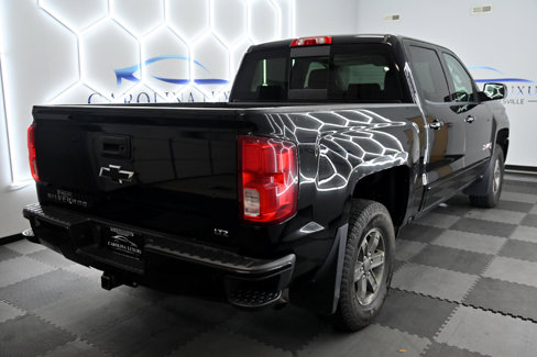 Used 2017 Chevrolet Silverado 1500 LTZ Z71 w/ LTZ Plus Package image 4