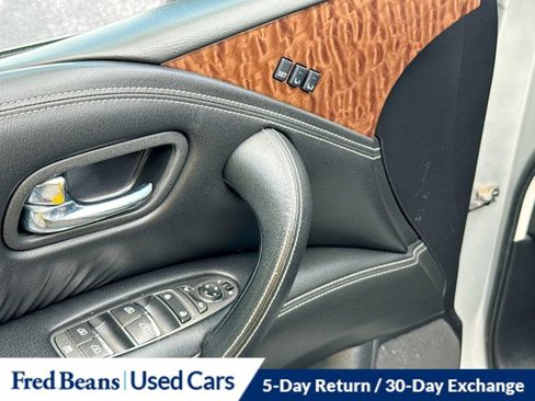 Used 2020 Nissan Armada SL w/ Premium Package image 19