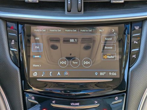 Used 2018 Cadillac XTS Luxury image 12