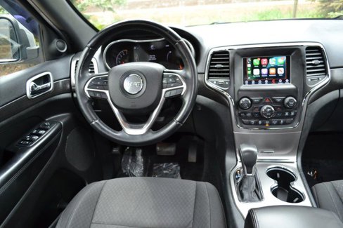 Used 2018 Jeep Grand Cherokee Laredo image 21