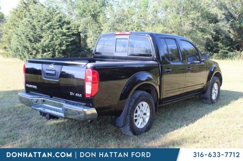 Used 2015 Nissan Frontier SV w/ SV Value Truck Package image 5