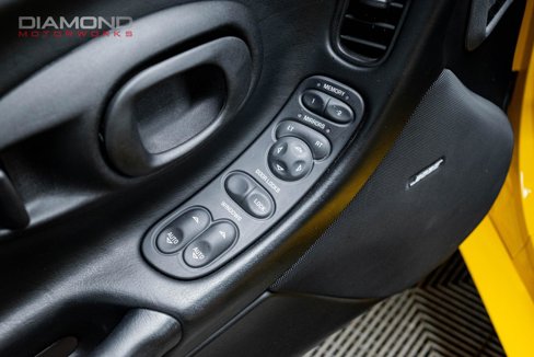 Used 2002 Chevrolet Corvette Z06 w/ Memory Pkg image 64