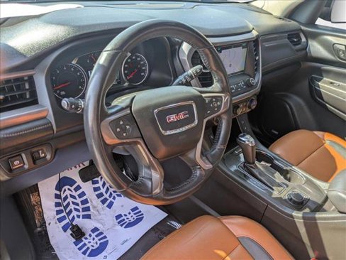 Used 2017 GMC Acadia SLT image 11