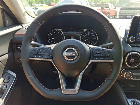 New 2025 Nissan Sentra SR w/ Trunk Package image 9
