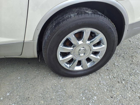 Used 2012 Buick Enclave Leather image 4