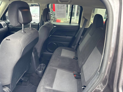 Used 2015 Jeep Patriot Latitude image 12