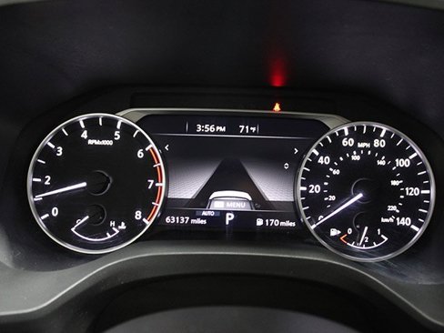 Used 2021 Nissan Rogue SV w/ Premium Package image 12