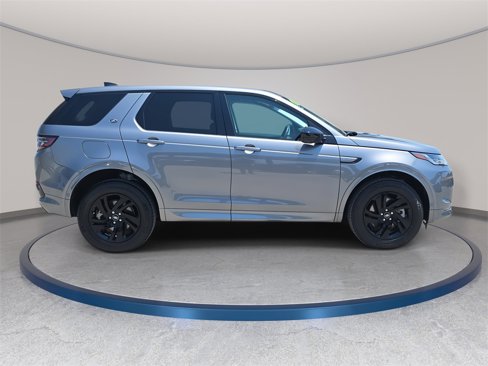 Used 2024 Land Rover Discovery Sport S image 4
