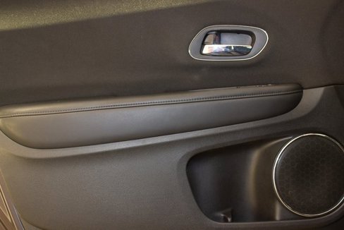 Used 2017 Honda HR-V EX image 19