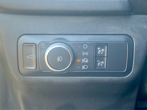Used 2020 Ford Escape SEL image 51