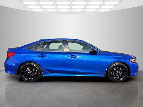 Used 2023 Honda Civic Sport image 6