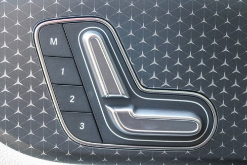 Certified 2025 Mercedes-Benz GLA 250 image 21