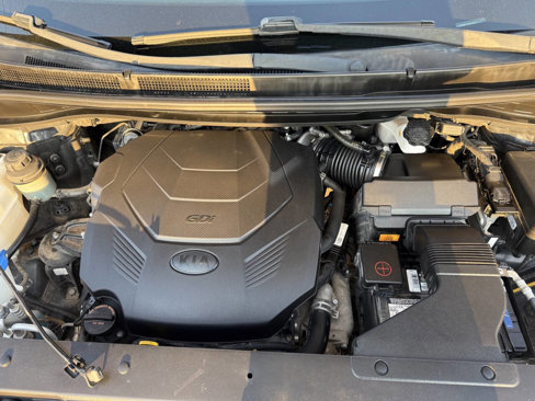 Used 2019 Kia Sedona LX image 25